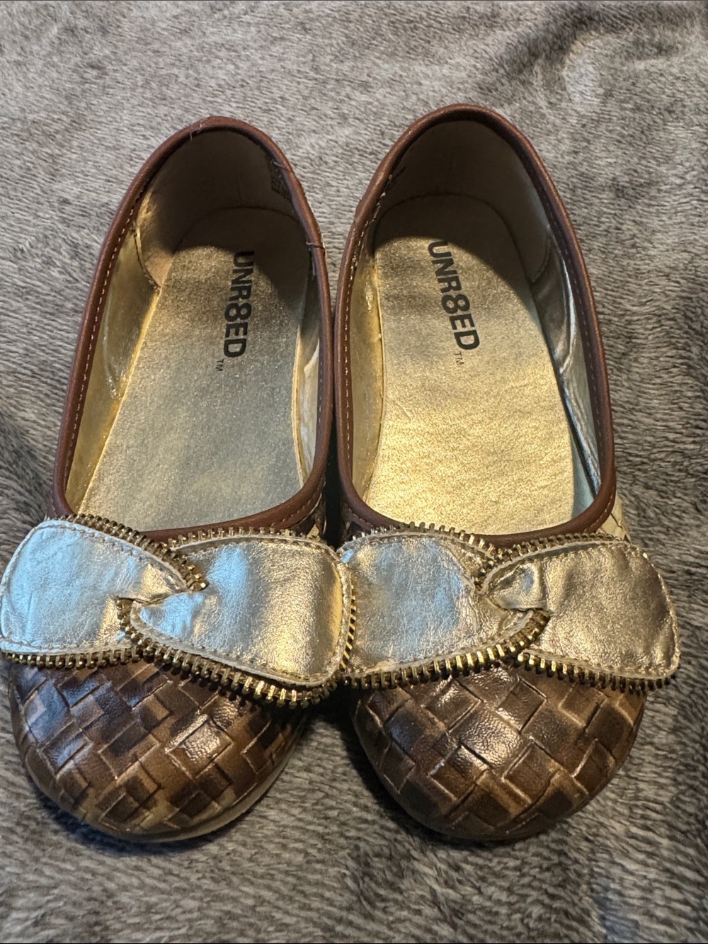 UNR8ED Girls' Brown Woven Flats with Gold Bow Accent